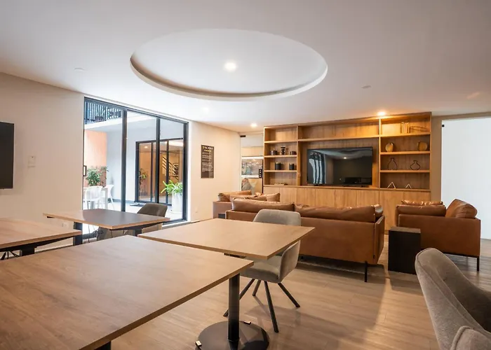 Apartment Luxury 2br With Pool, Gym & Coworking