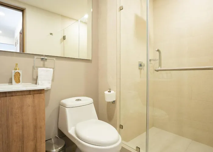 Apartment Luxury 2br With Pool, Gym & Coworking *